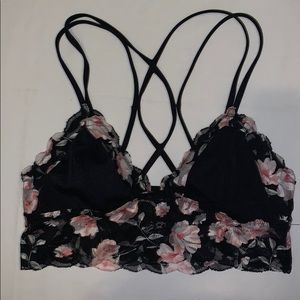 🎆 Victoria’s Secret PINK Black & Floral Bralette